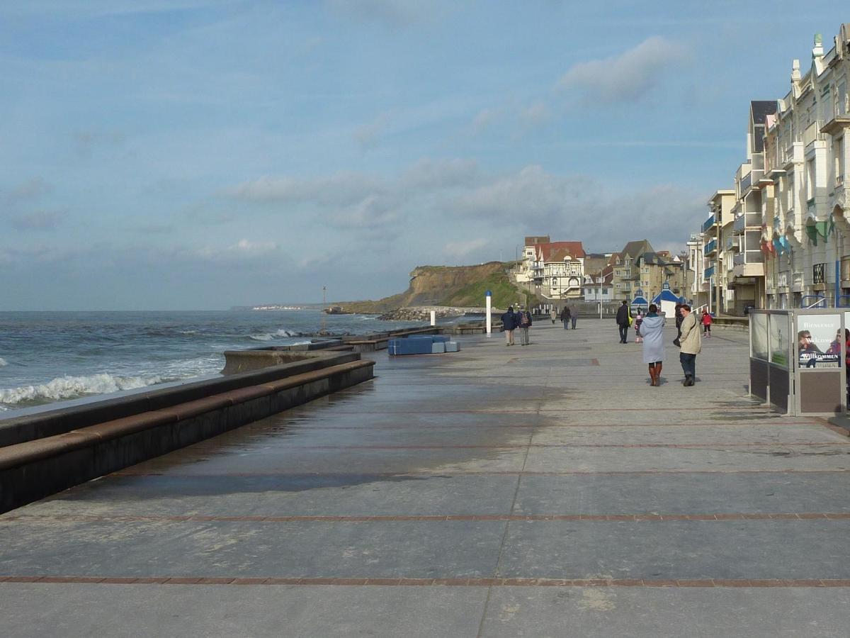 Appartement Wimereux - Opaalkust Met Frontaal Zeezicht Esterno foto